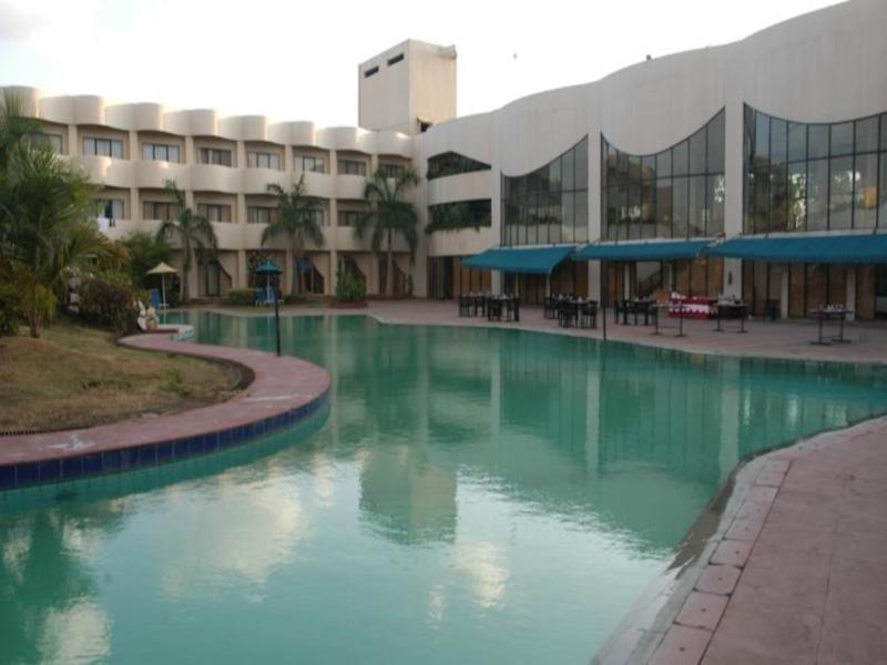 Meuse Jupiter Business And Luxury Hotel Насик Экстерьер фото